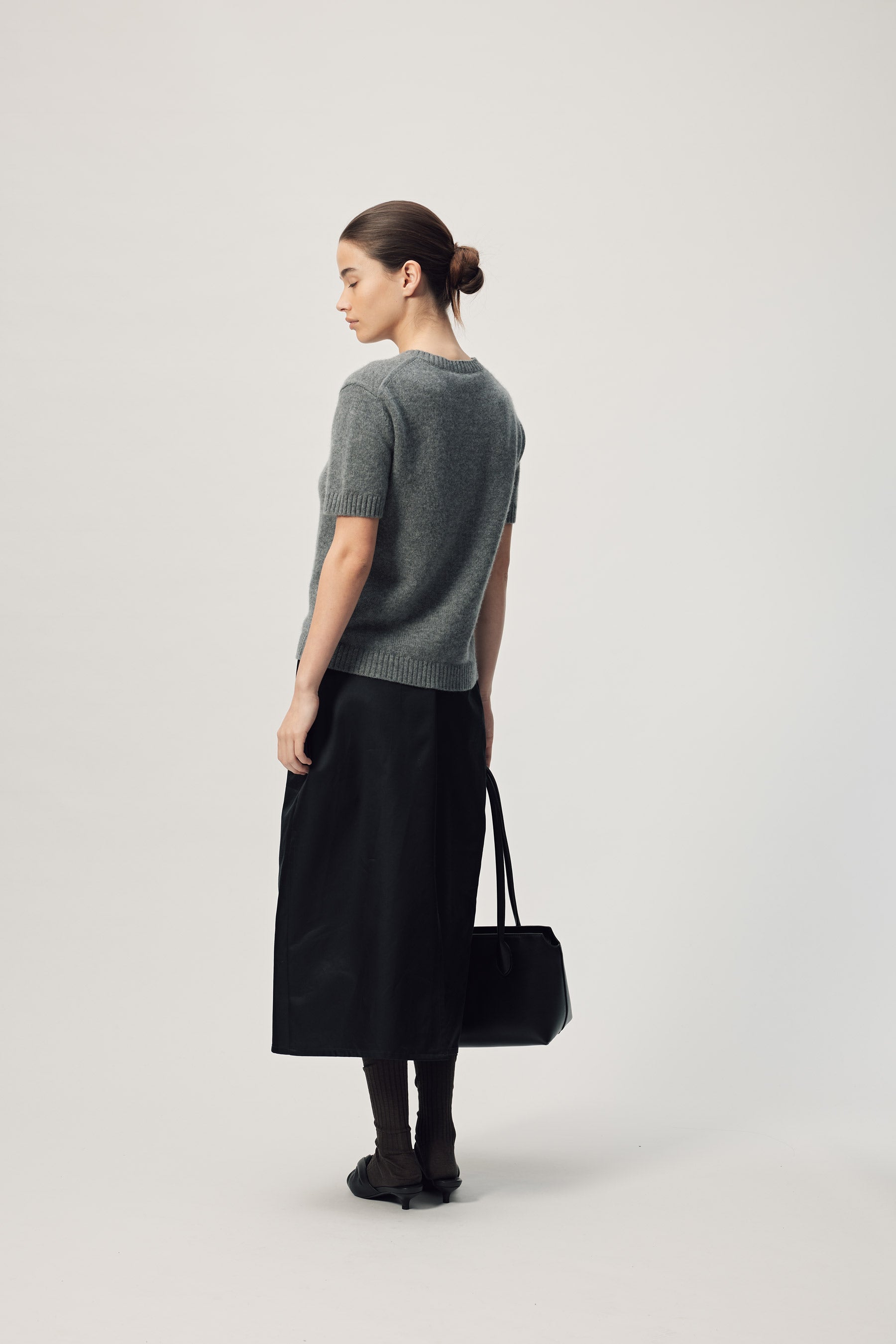 Aurelia Cardi AW26 Grey