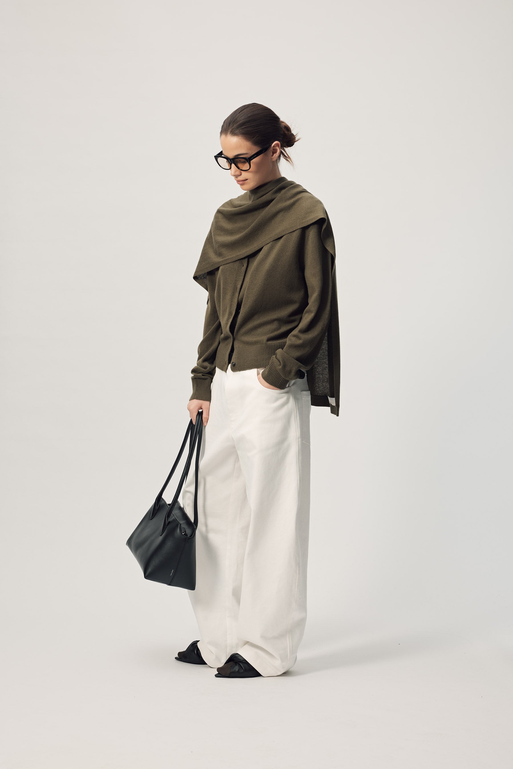 Farrah Knit Cardi AW26 Dark Khaki