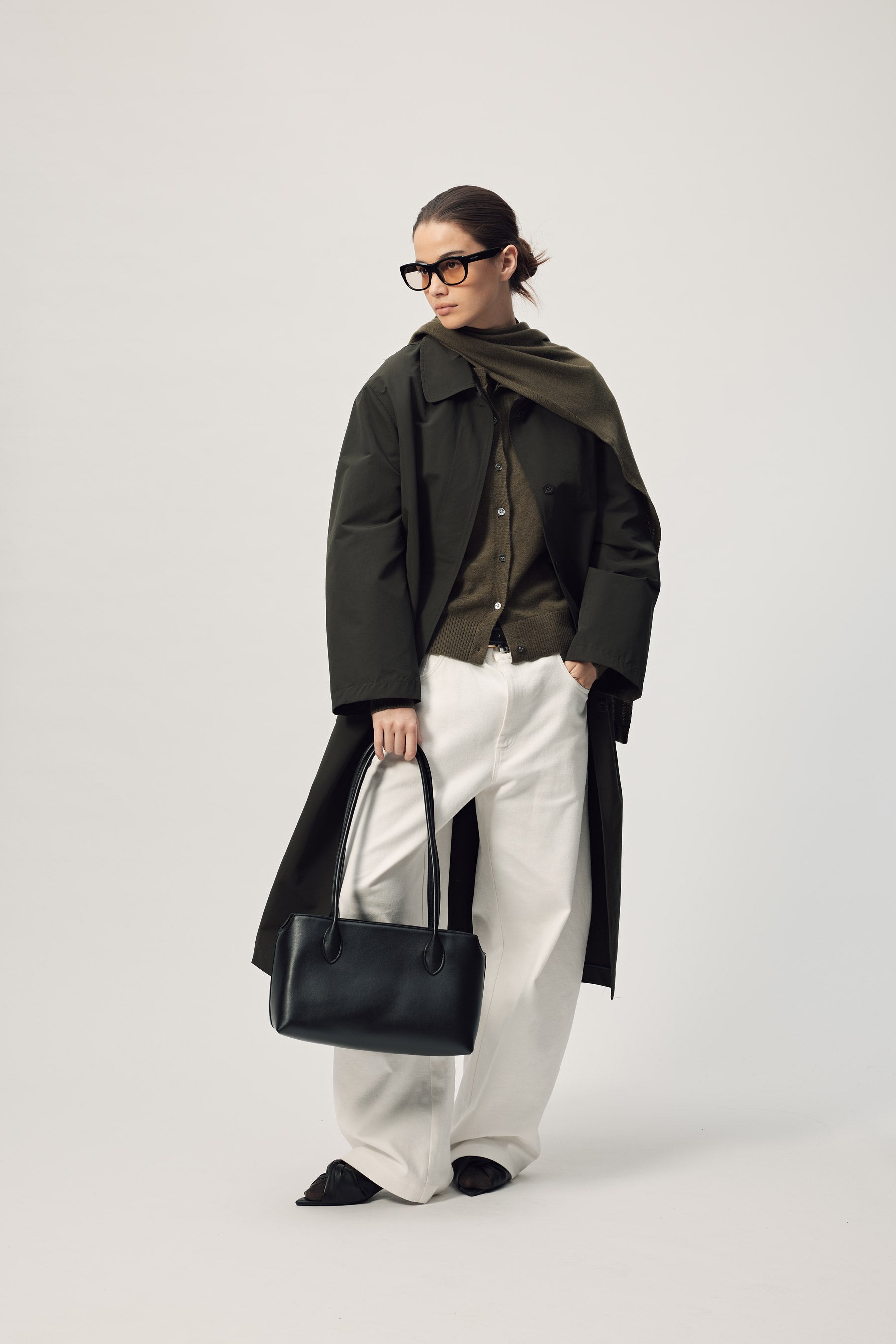 Farrah Scarf AW26 Dark Khaki