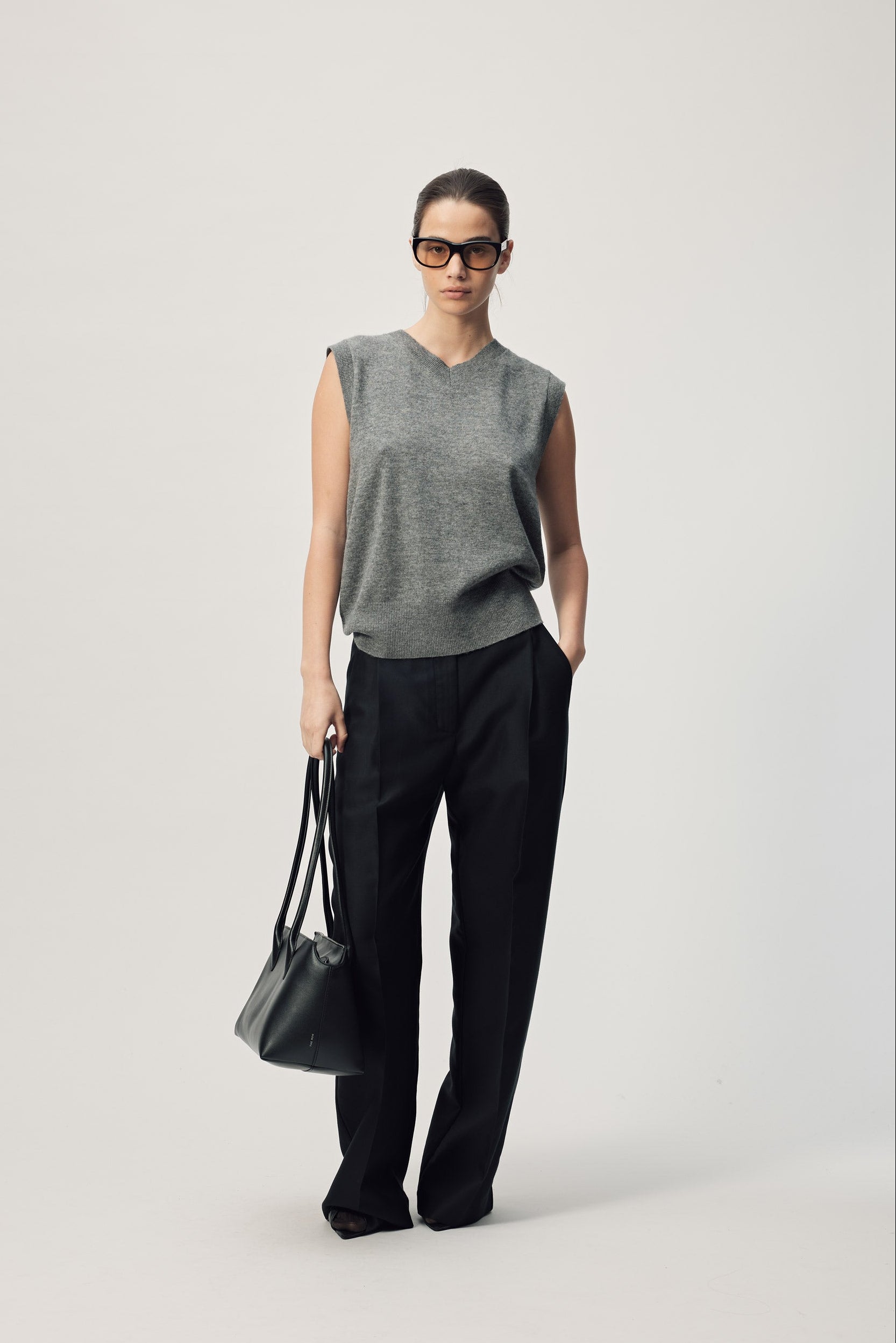Aero Cashmere Vest AW26 Grey