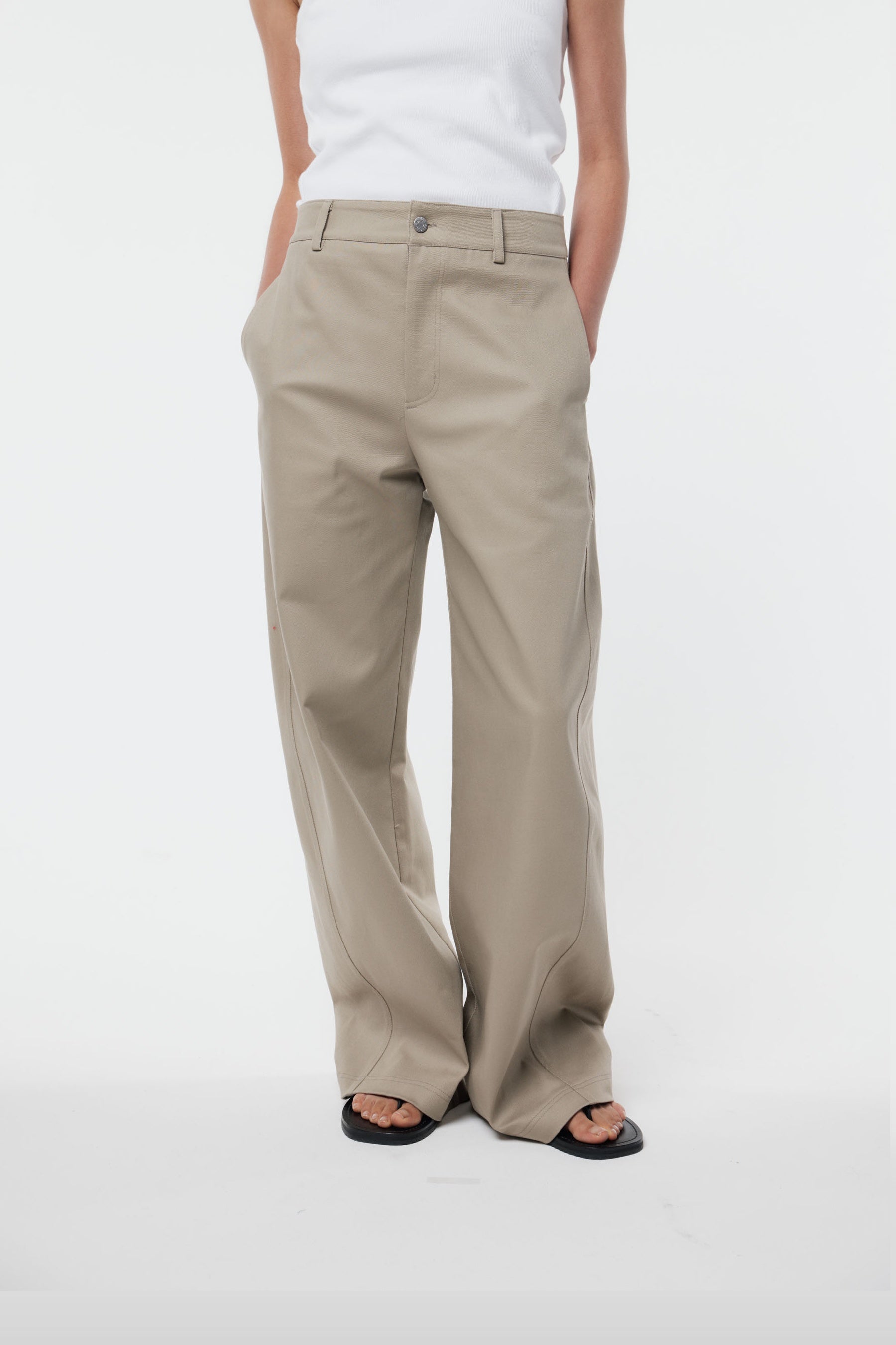 Leal Jean SS26