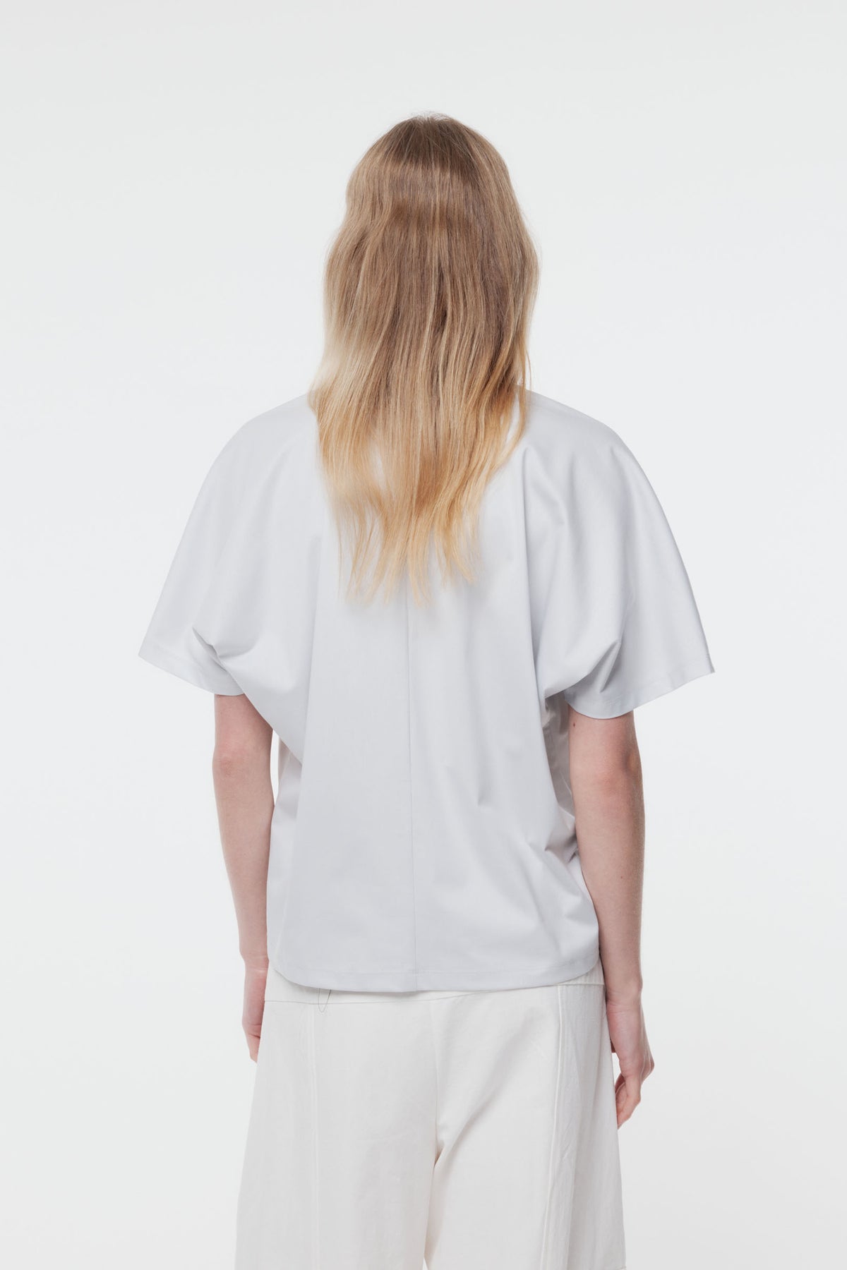Paola Tee Mist SS26