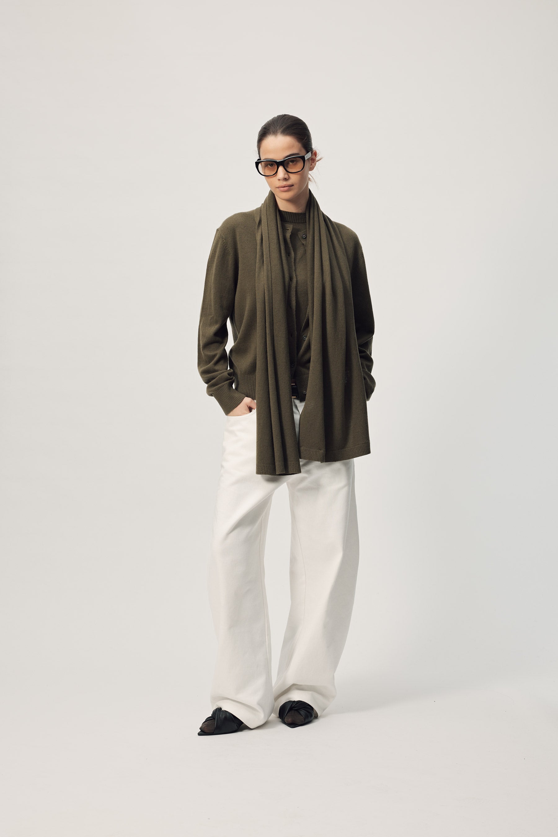 Farrah Knit Cardi AW26 Dark Khaki