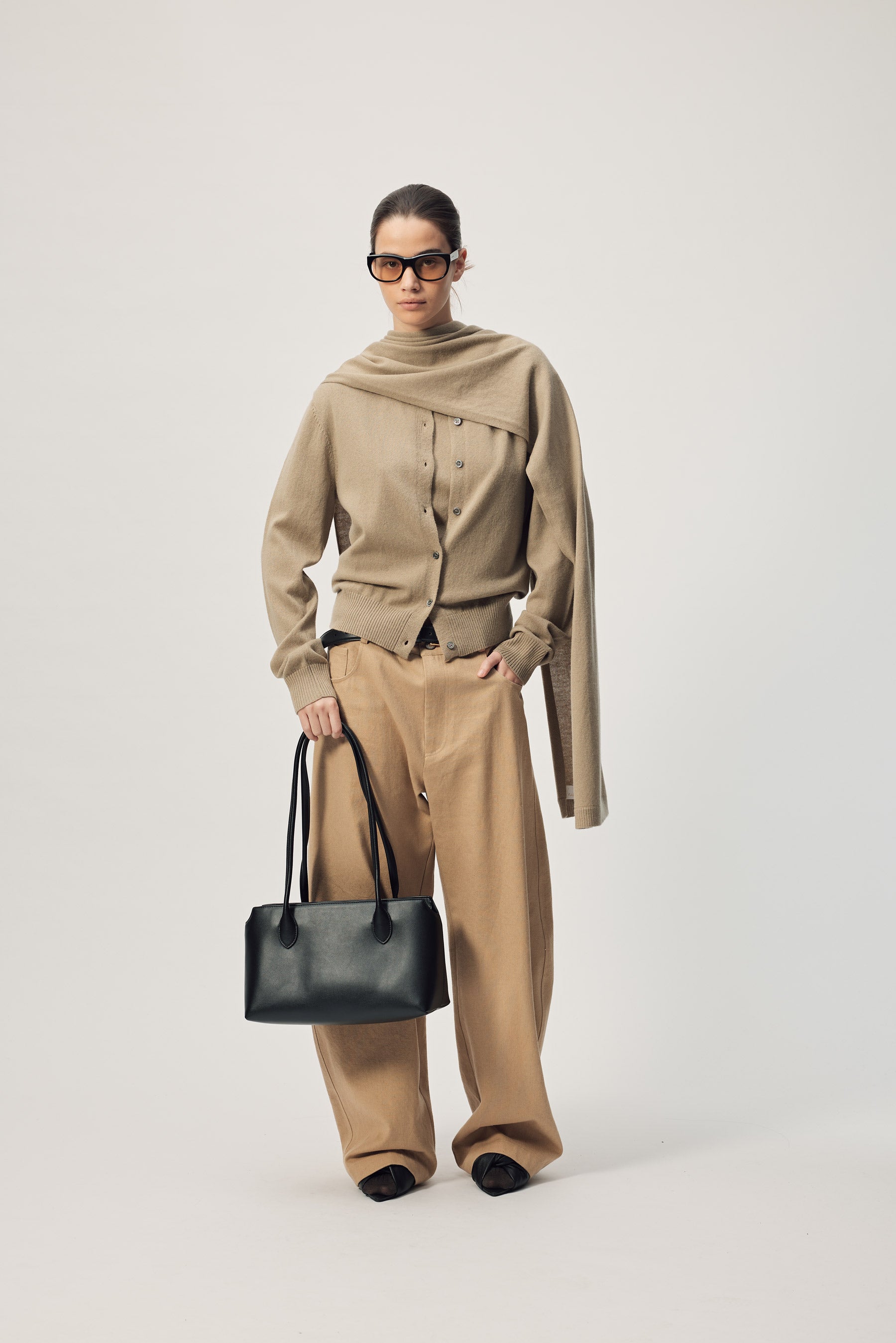 Farrah Knit Cardi AW26 Smokey Taupe