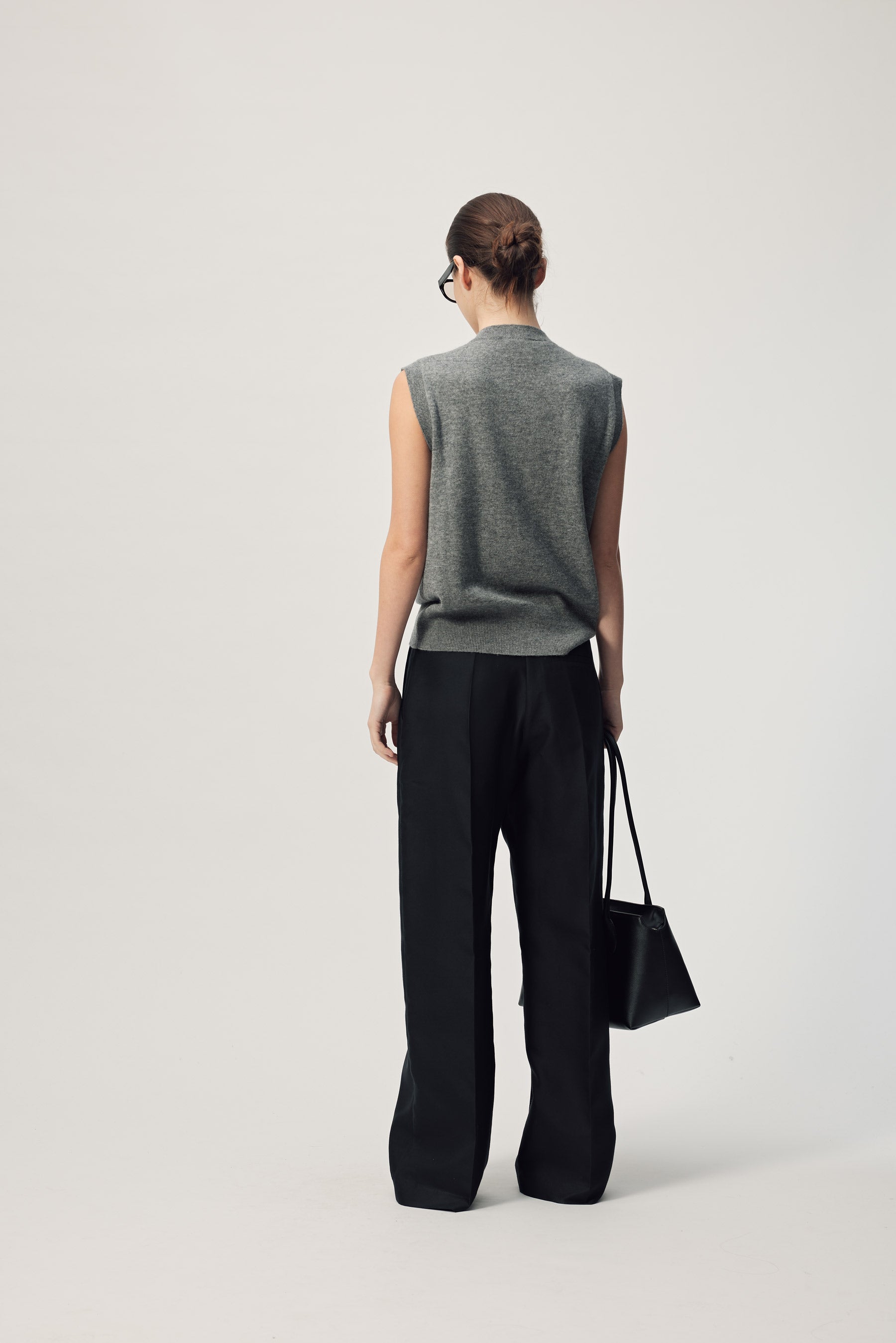 Aero Cashmere Vest AW26 Grey
